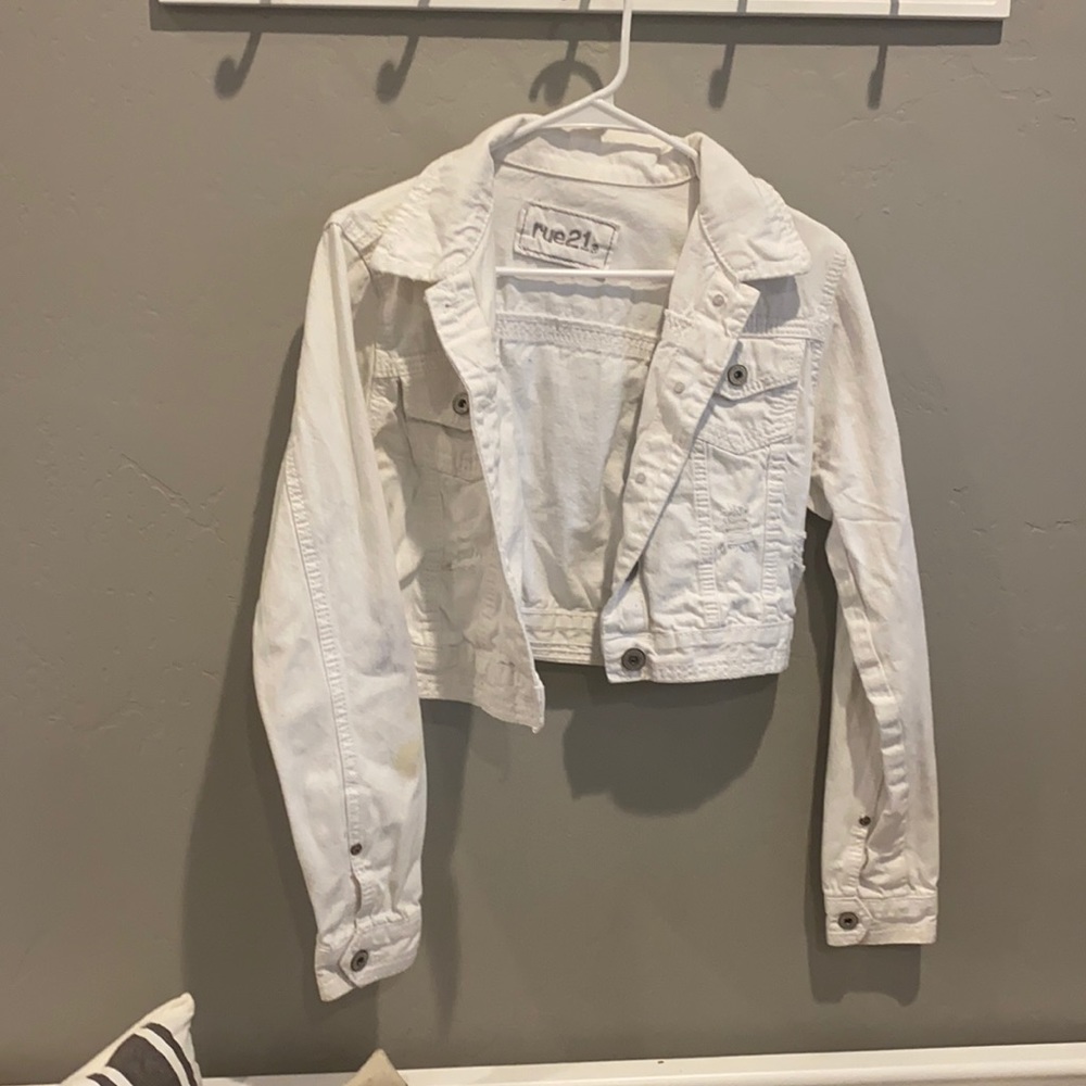 Rue 21 white jacket